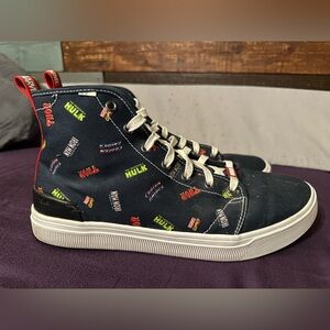 Toms Marvel print high tops